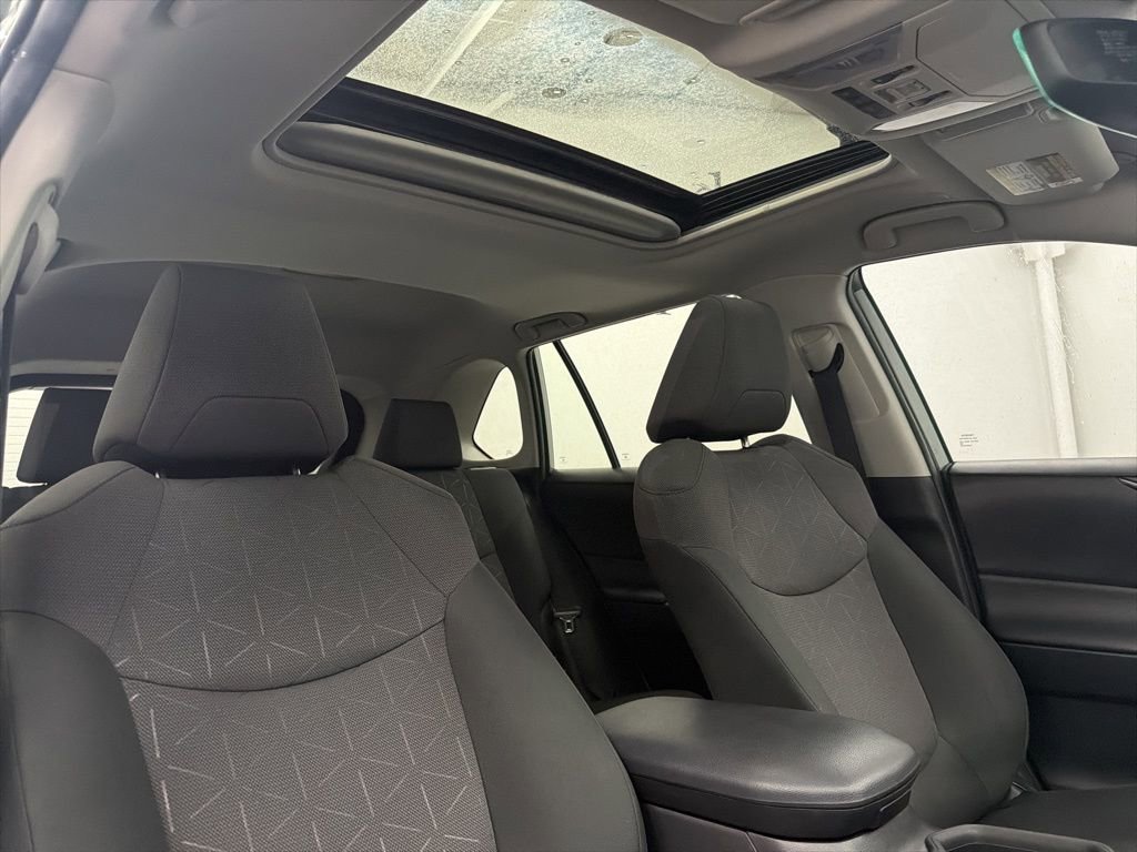 Used 2023 Toyota RAV4 XLE w/ Convenience Package image 30