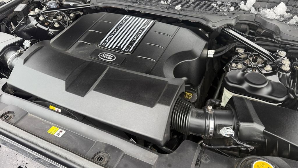Used 2016 Land Rover Range Rover Sport Supercharged image 31