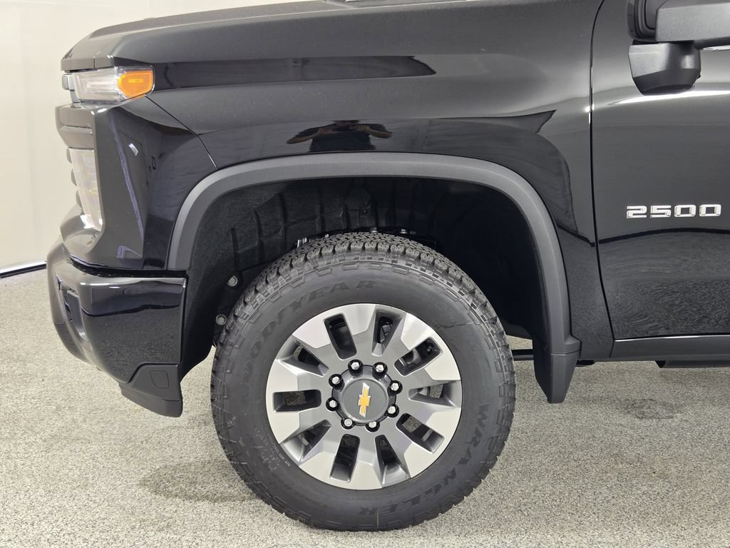 New 2026 Chevrolet Silverado 2500 Custom w/ Custom Value Package AWD/4WD image 8
