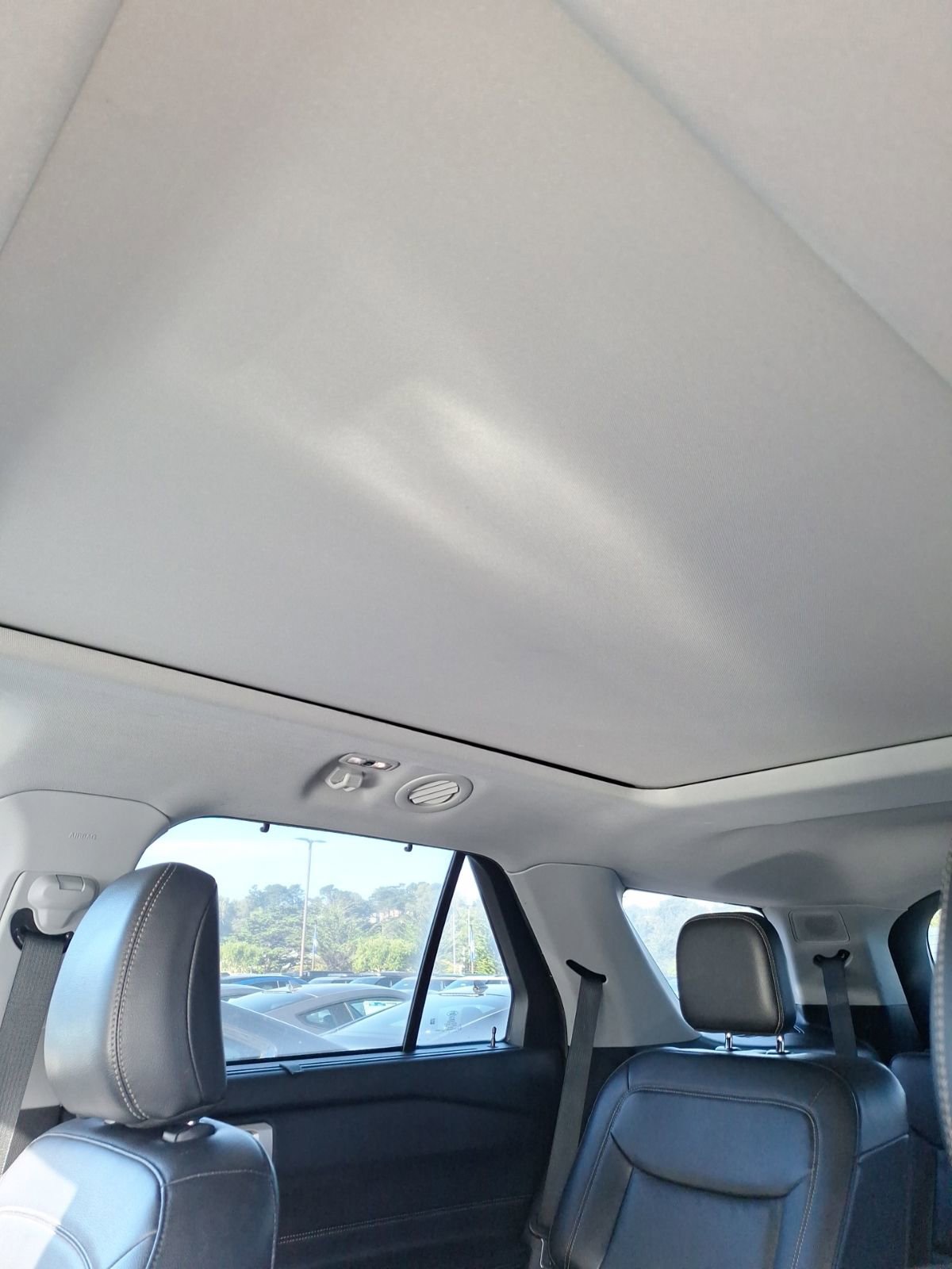 Used 2021 Ford Explorer Limited w/ Equipment Group 301A image 12