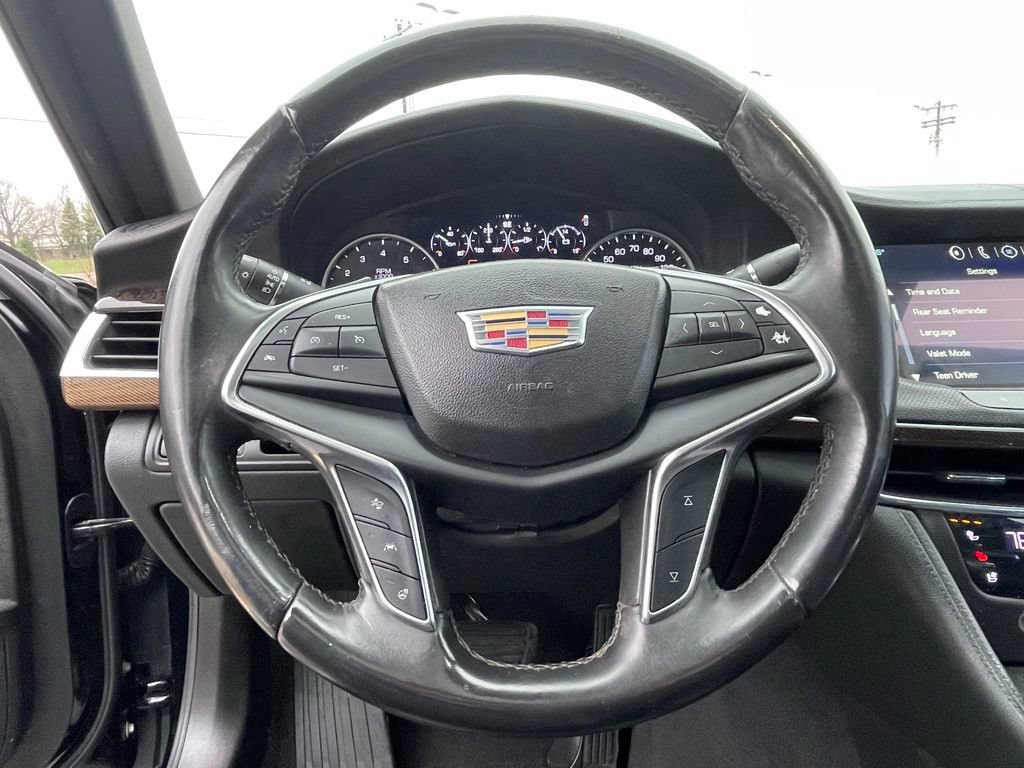 Used 2018 Cadillac CT6 Luxury w/ Active Chassis Package AWD/4WD image 13