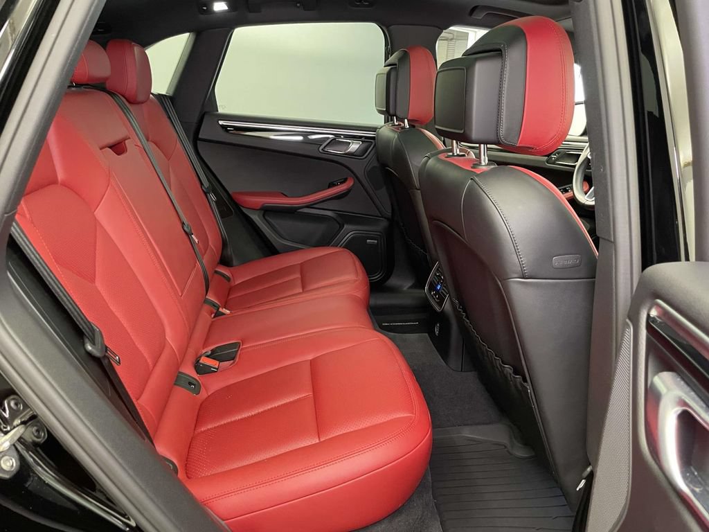 Used 2018 Porsche Macan S AWD/4WD image 18