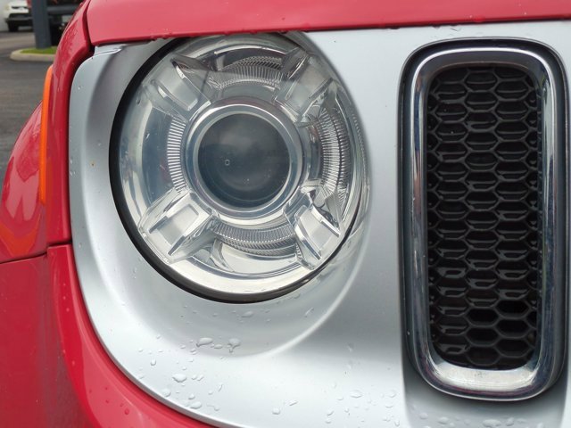 Used 2018 Jeep Renegade Limited w/ UConnect 8.4 Nav Group image 10