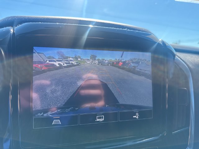 Used 2023 Chevrolet Traverse LT AWD/4WD image 19