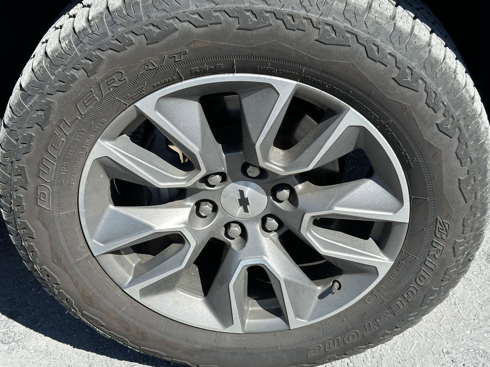 Used 2019 Chevrolet Silverado 1500 RST AWD/4WD image 10