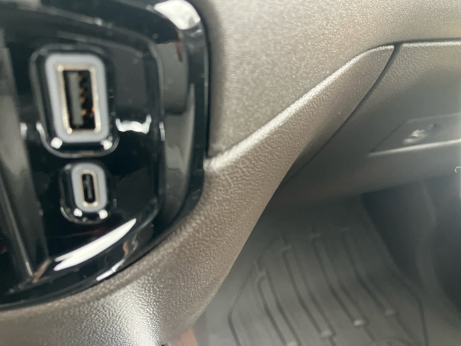 New 2026 GMC Sierra 1500 SLT w/ SLT Premium Plus Package image 36