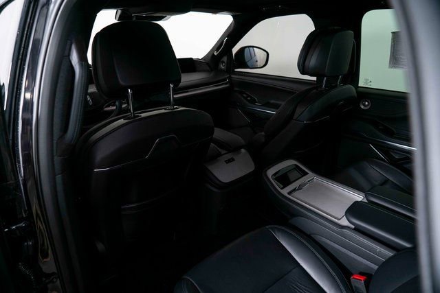 Used 2025 Lincoln Navigator Reserve w/ Jet Appearance Package image 14