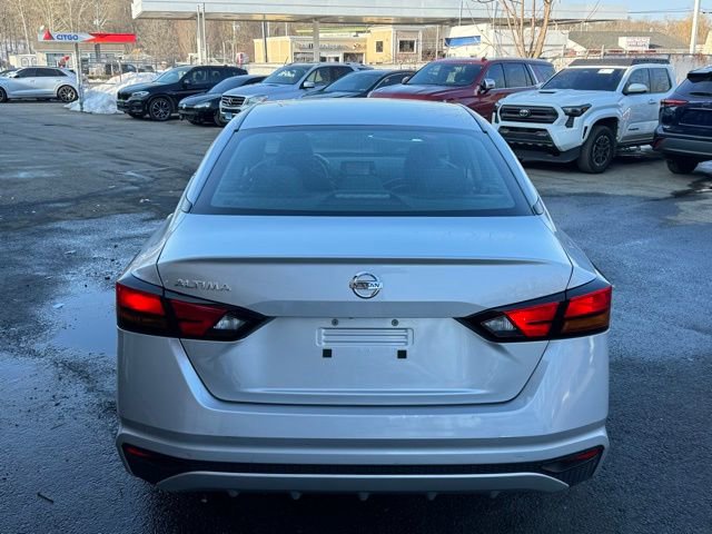 Used 2022 Nissan Altima 2.5 S image 4