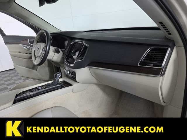 Used 2016 Volvo XC90 T6 Momentum w/ Momentum Plus Package AWD/4WD image 29