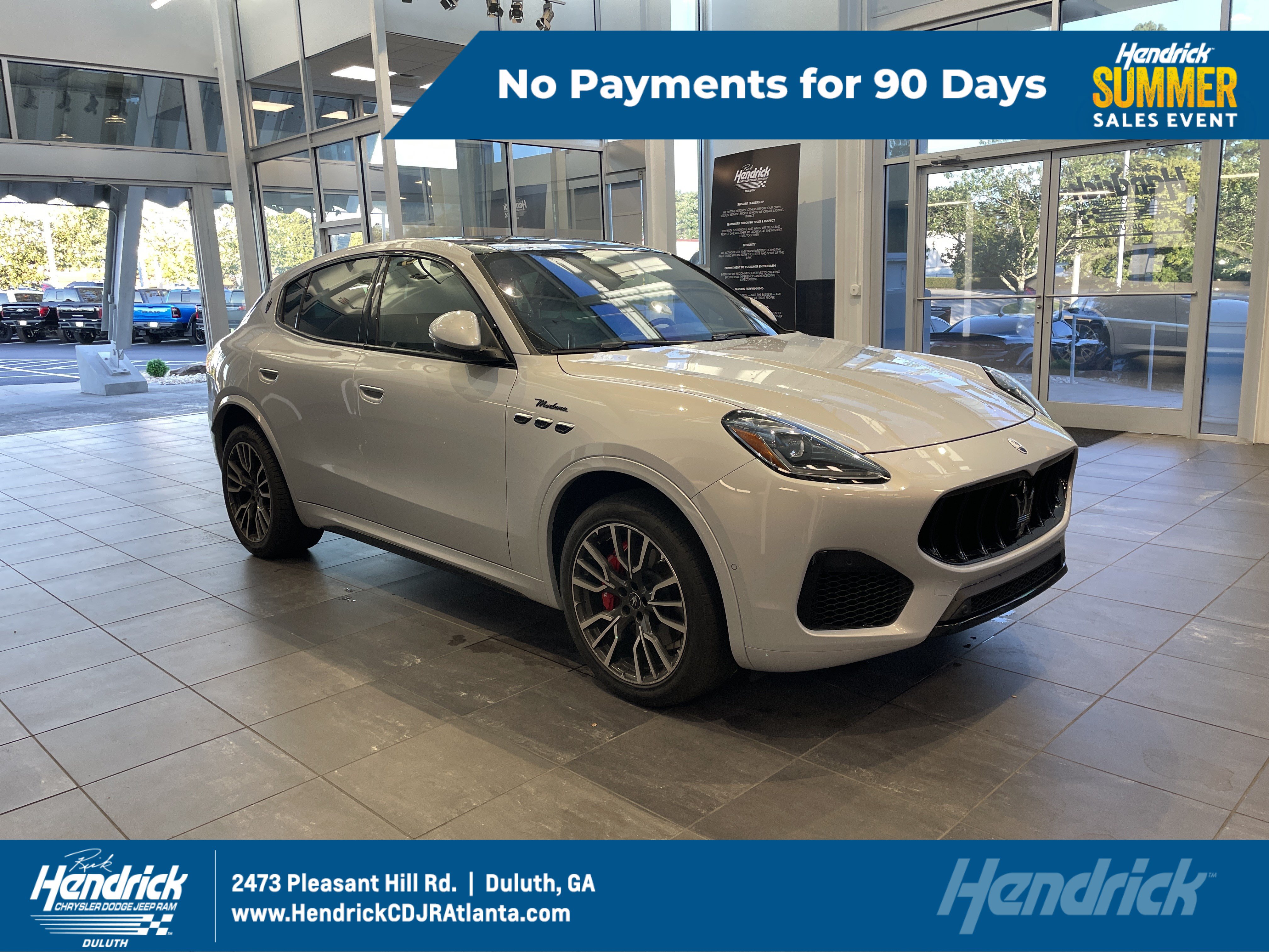 Used 2023 Maserati Grecale Modena AWD/4WD image 1