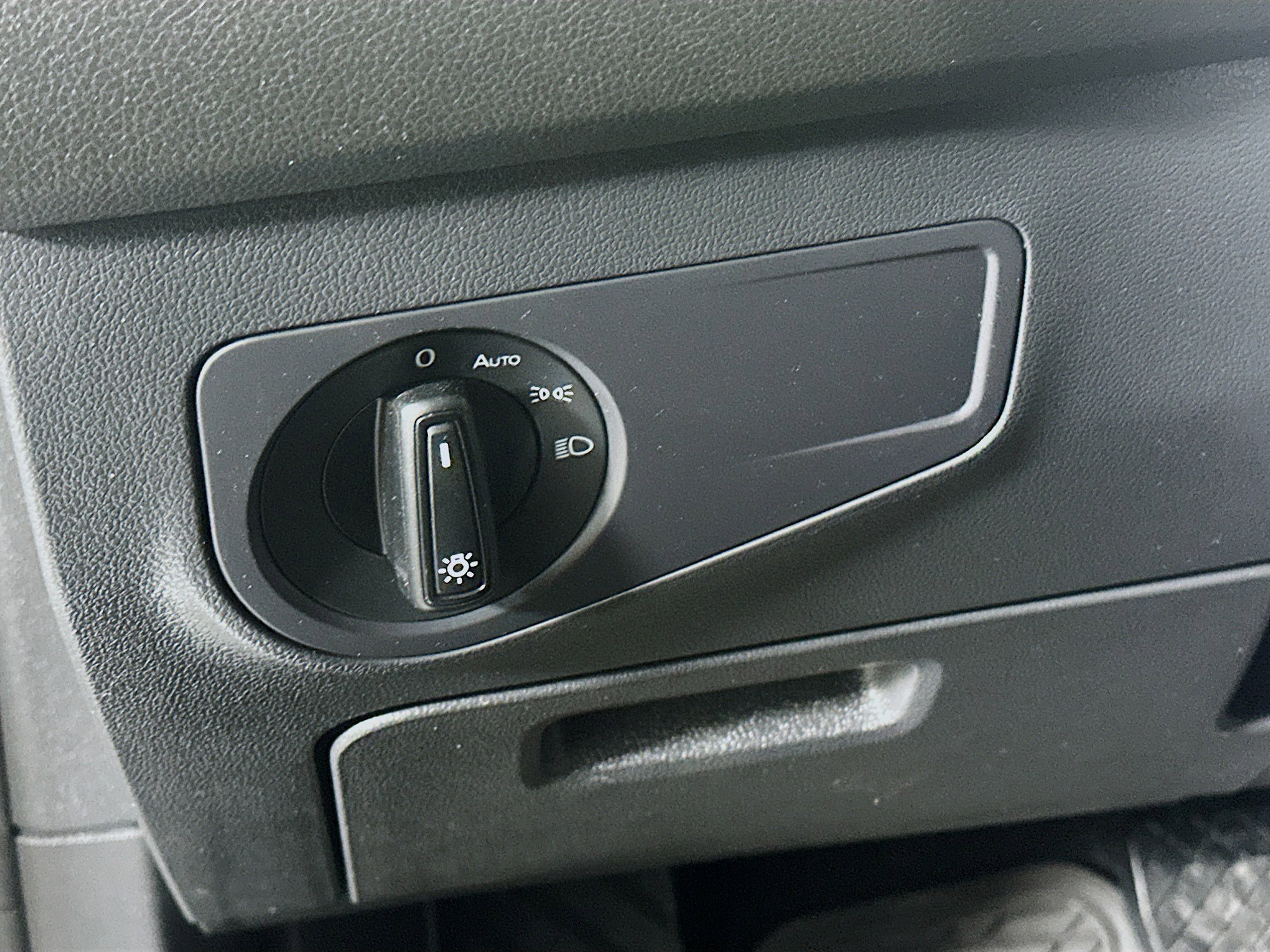 Used 2024 Volkswagen Tiguan S w/ MDO Package, Three-Row image 16