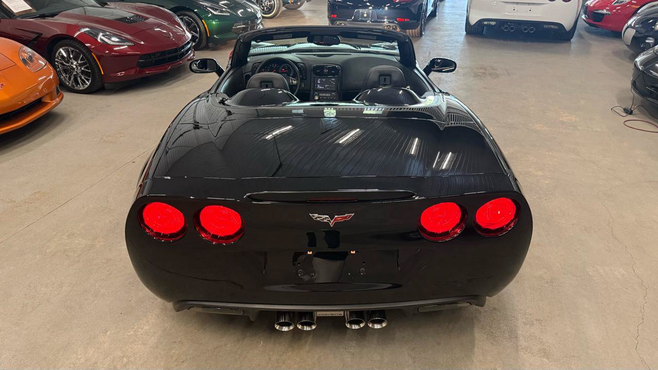 Used 2010 Chevrolet Corvette Grand Sport w/ Preferred Equipment Group RWD image 9