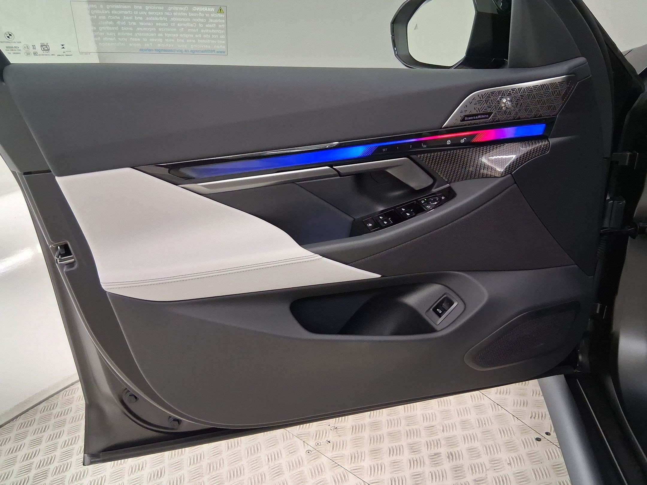 New 2027 BMW M5 Touring AWD/4WD image 21