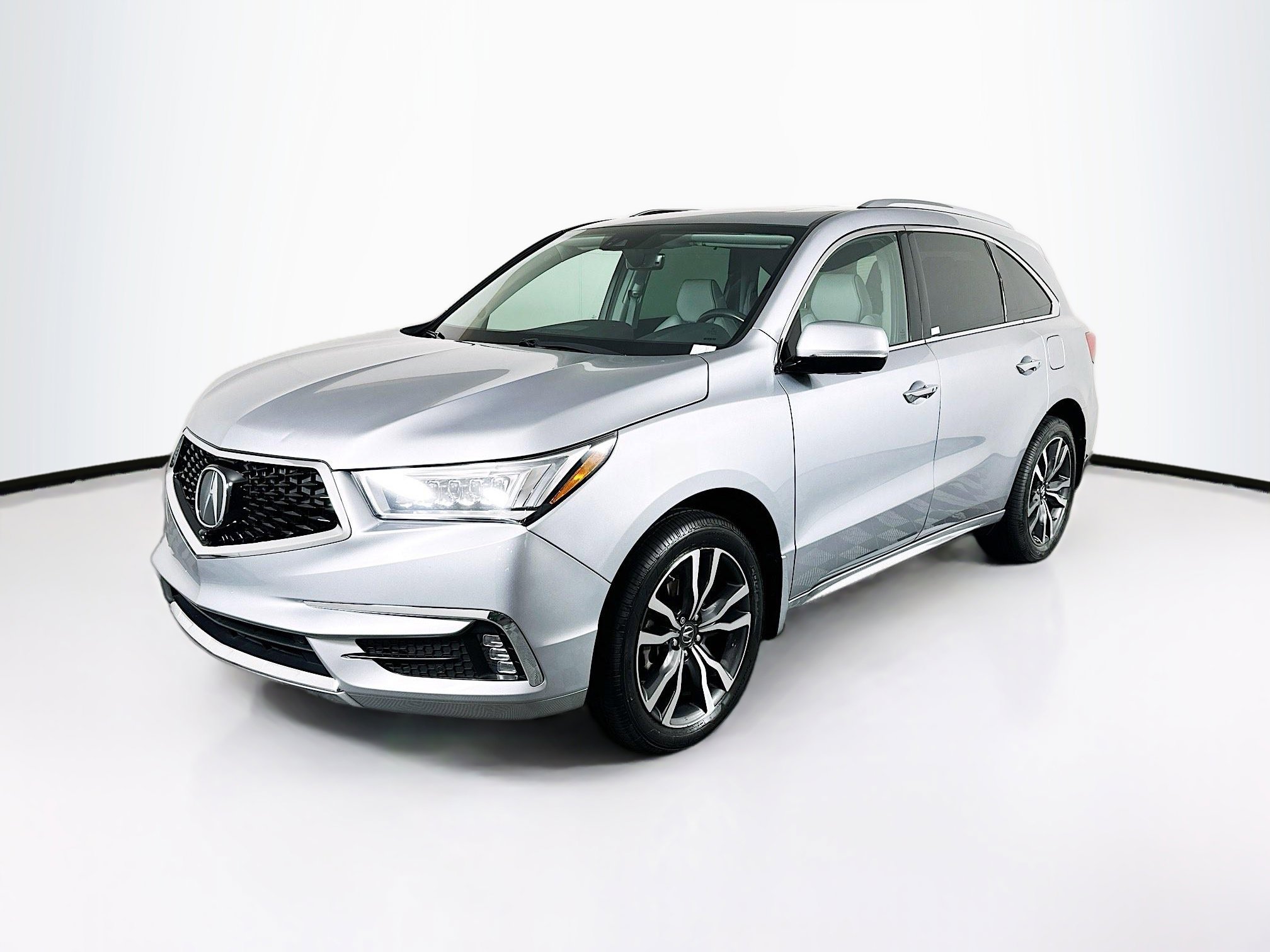 Used 2020 Acura MDX SH-AWD w/ Advance Package image 3