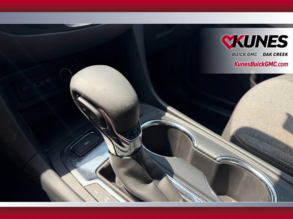 Used 2024 Chevrolet Equinox LT AWD/4WD image 29