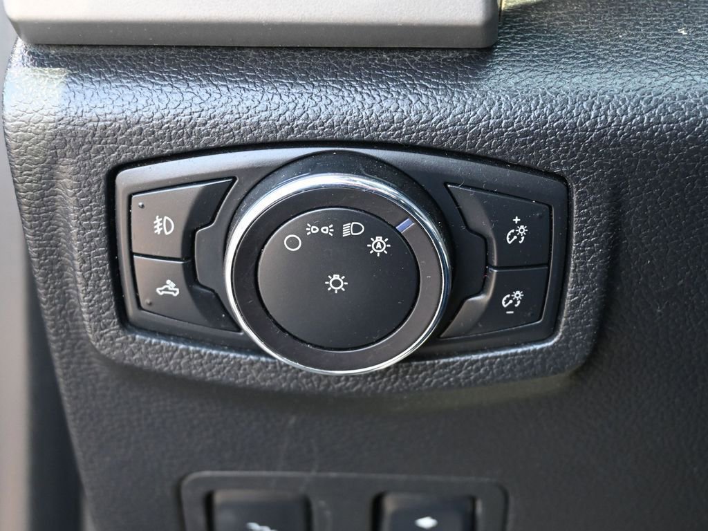 Used 2017 Ford F350 Lariat w/ Lariat Ultimate Package image 29