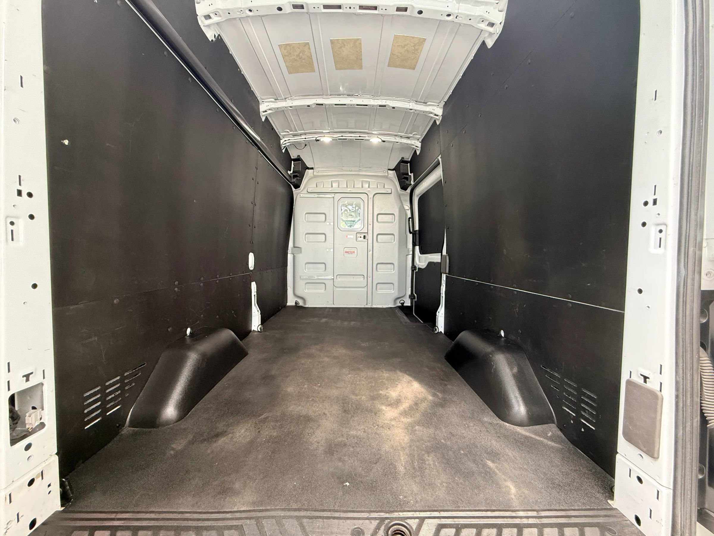 Used 2023 Ford Transit 250 148 High Roof AWD w/ Load Area Protection Package image 9
