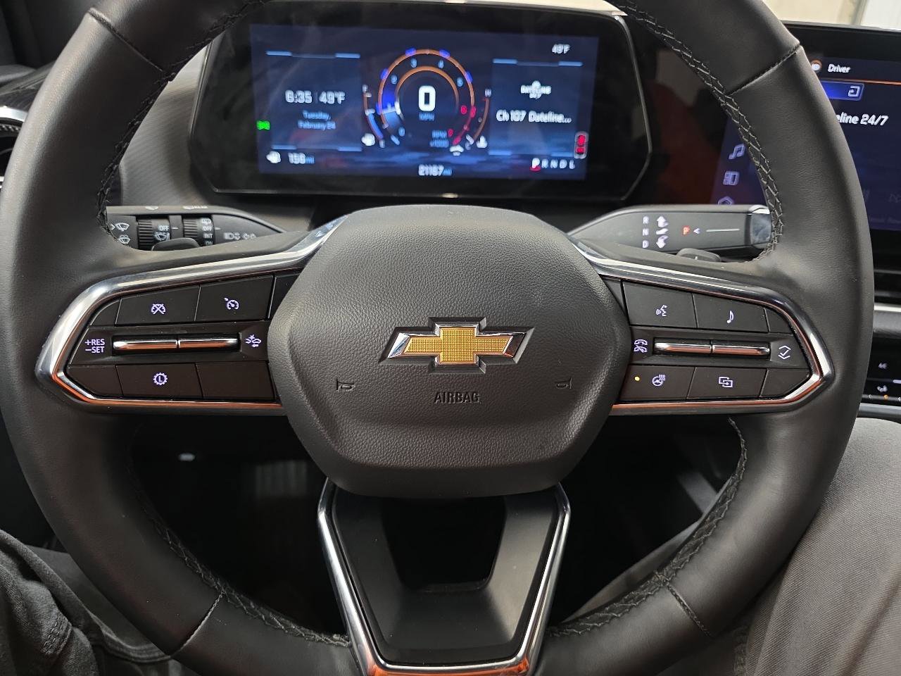 Used 2025 Chevrolet Equinox LT image 53