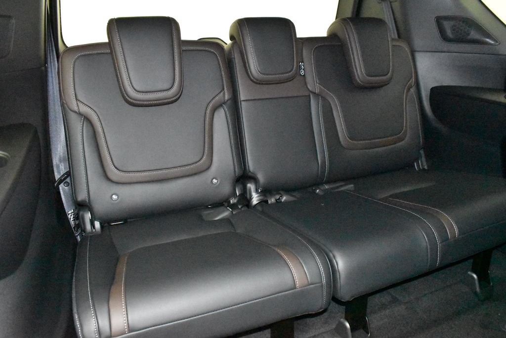 New 2026 Nissan Armada SL w/ Captain's Chari Seat Package AWD/4WD image 37