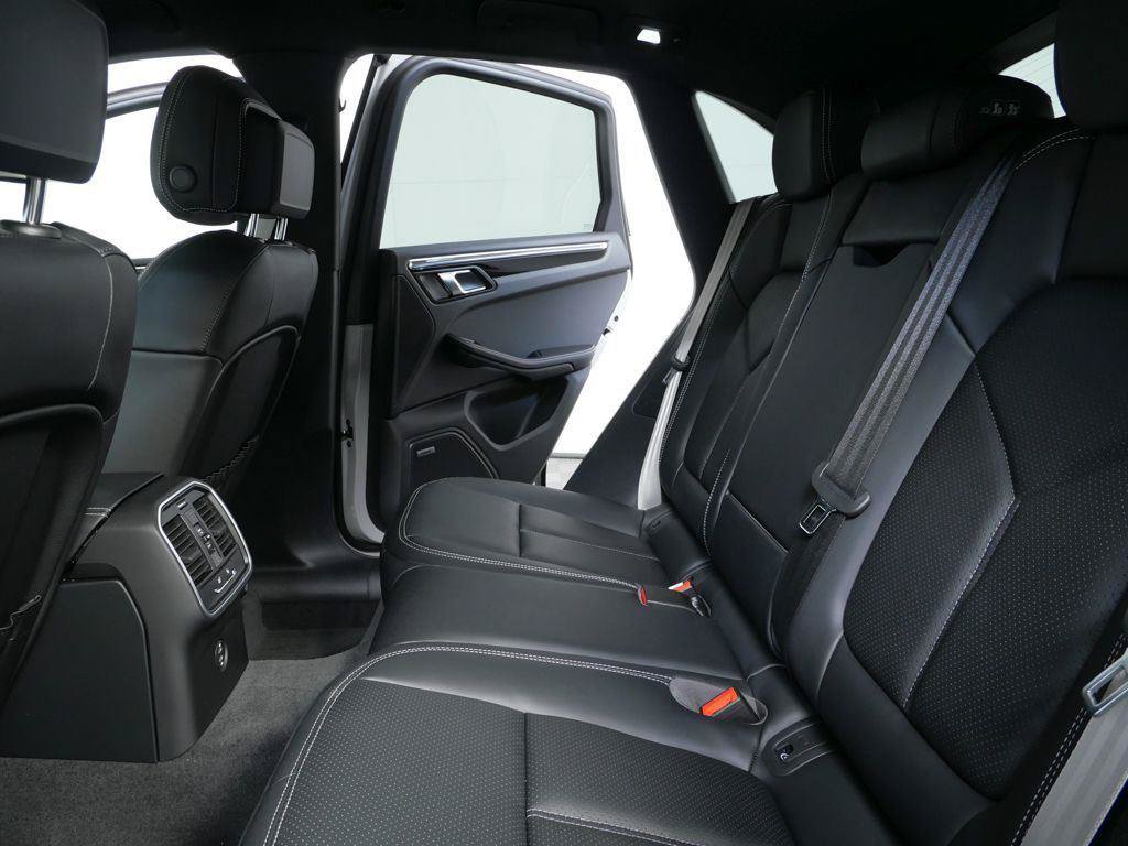 New 2026 Porsche Macan S AWD/4WD image 14