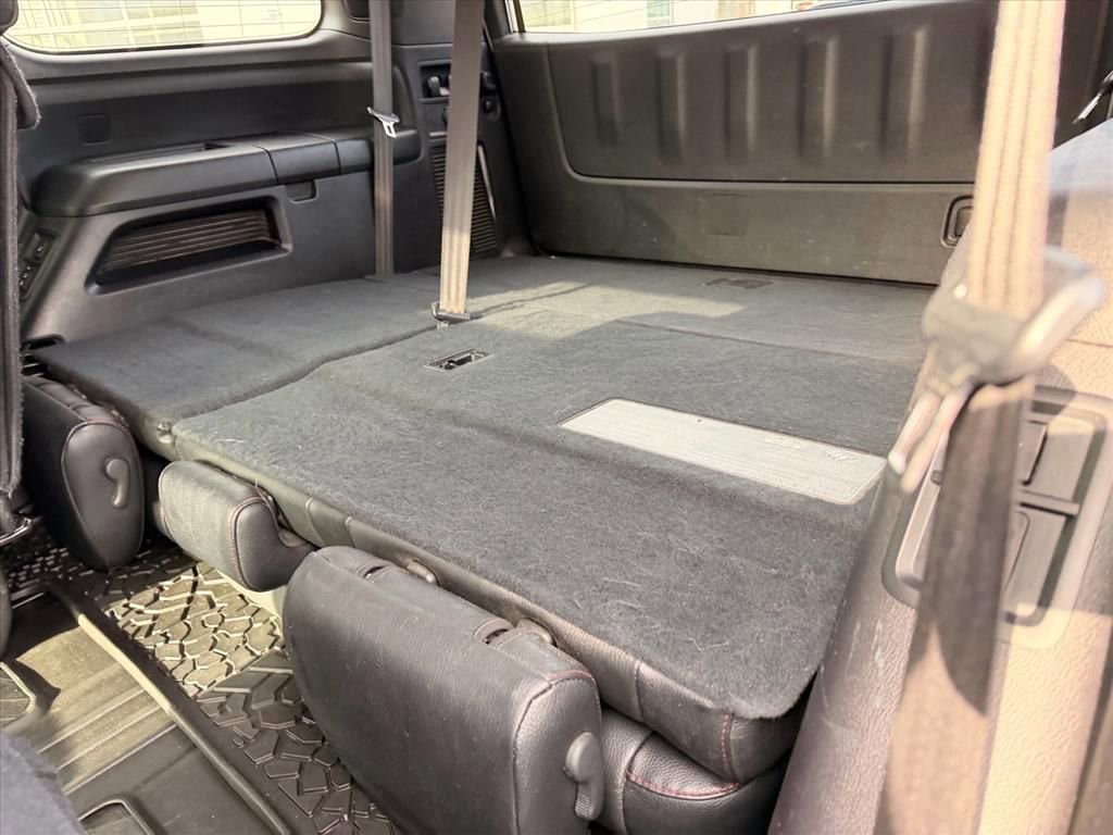 Used 2020 Toyota Sequoia TRD Pro AWD/4WD image 15