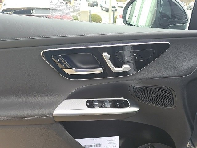 New 2026 Mercedes-Benz GLC 300 4MATIC image 14