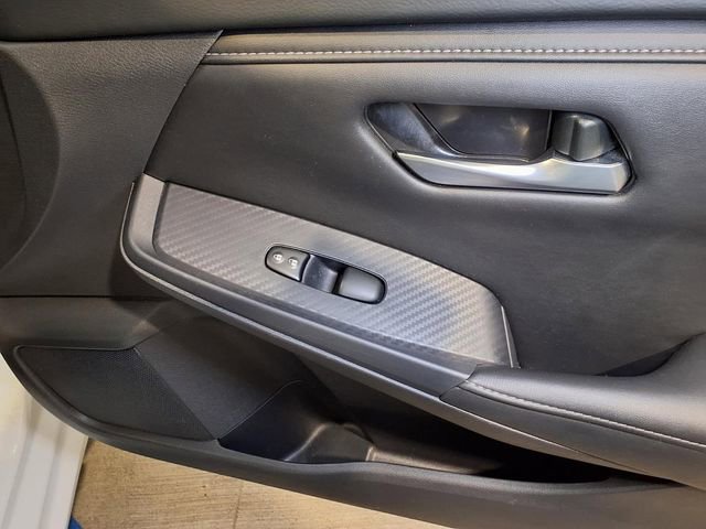 Used 2024 Nissan Sentra SV image 31