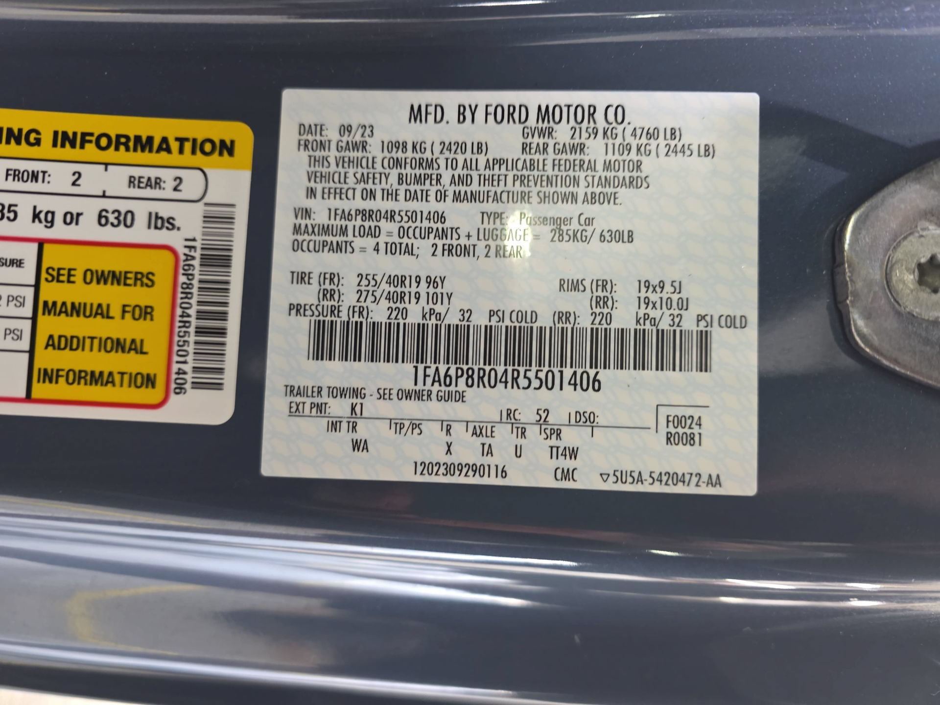 Used 2024 Ford Mustang Dark Horse RWD image 32