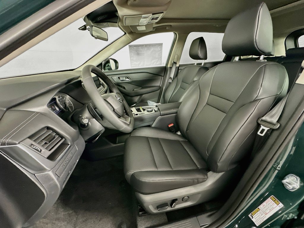 New 2027 Nissan Rogue Dark Armor AWD/4WD image 28