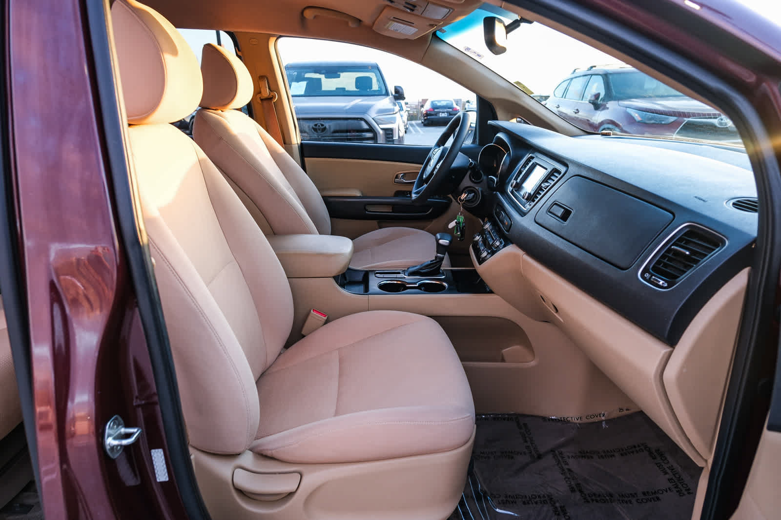 Used 2019 Kia Sedona LX FWD image 18