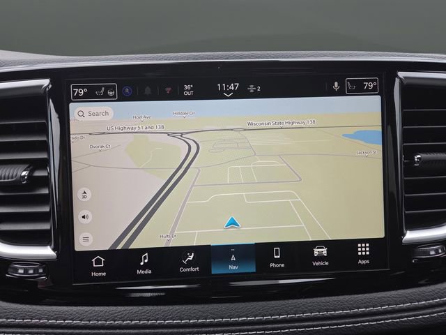 New 2026 Chrysler Pacifica Limited w/ Trailer Tow Group image 10