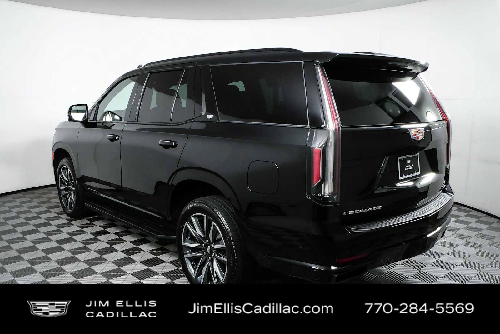 Certified 2024 Cadillac Escalade Sport AWD/4WD image 29