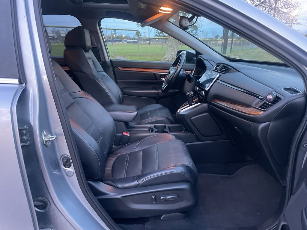 Used 2018 Honda CR-V Touring image 17