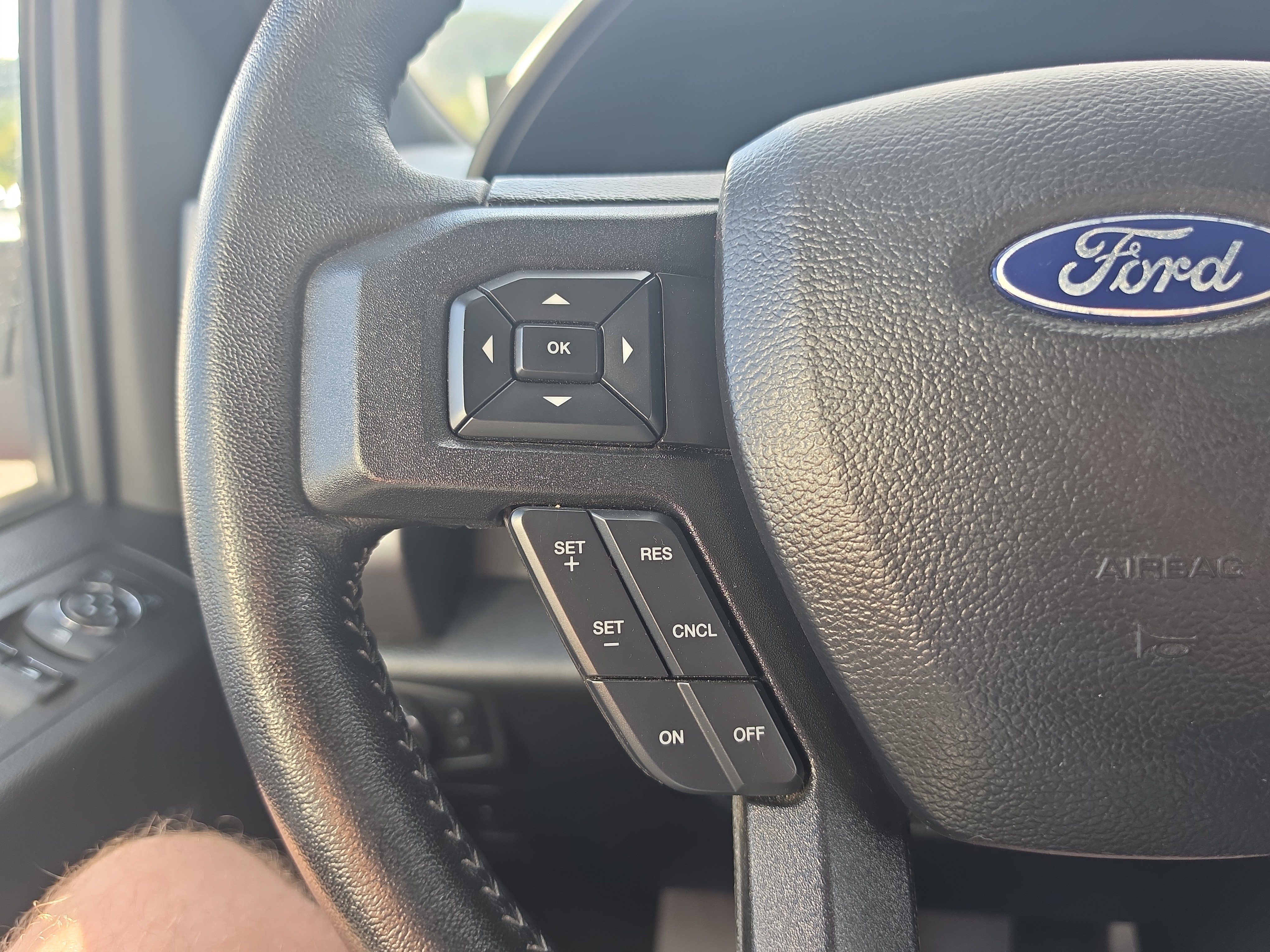 Used 2019 Ford F150 XLT w/ Equipment Group 302A Luxury AWD/4WD image 20