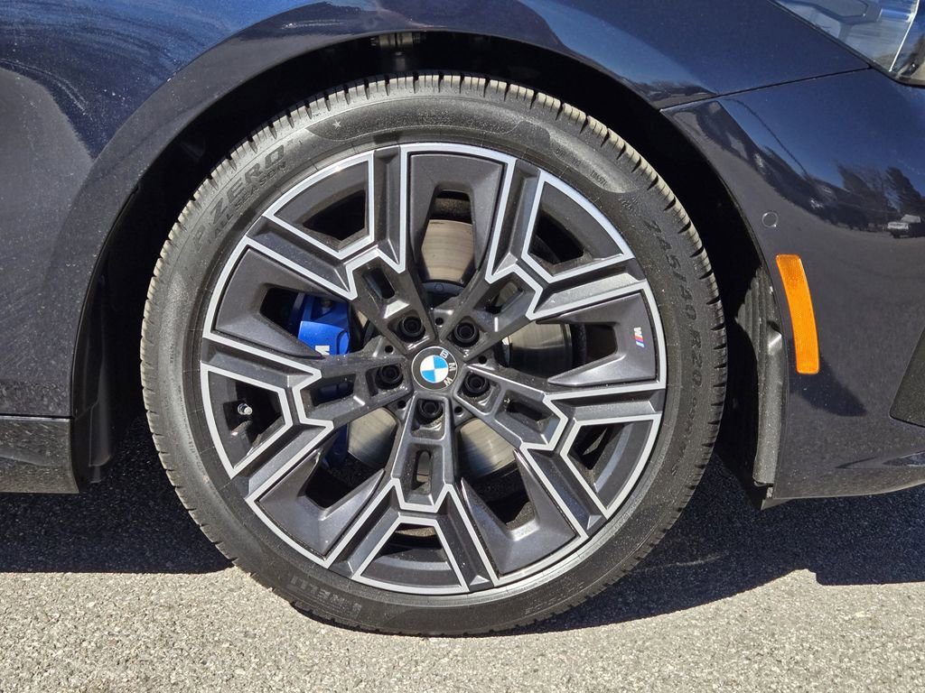 Certified 2025 BMW 530i xDrive w/ M Sport Package image 12