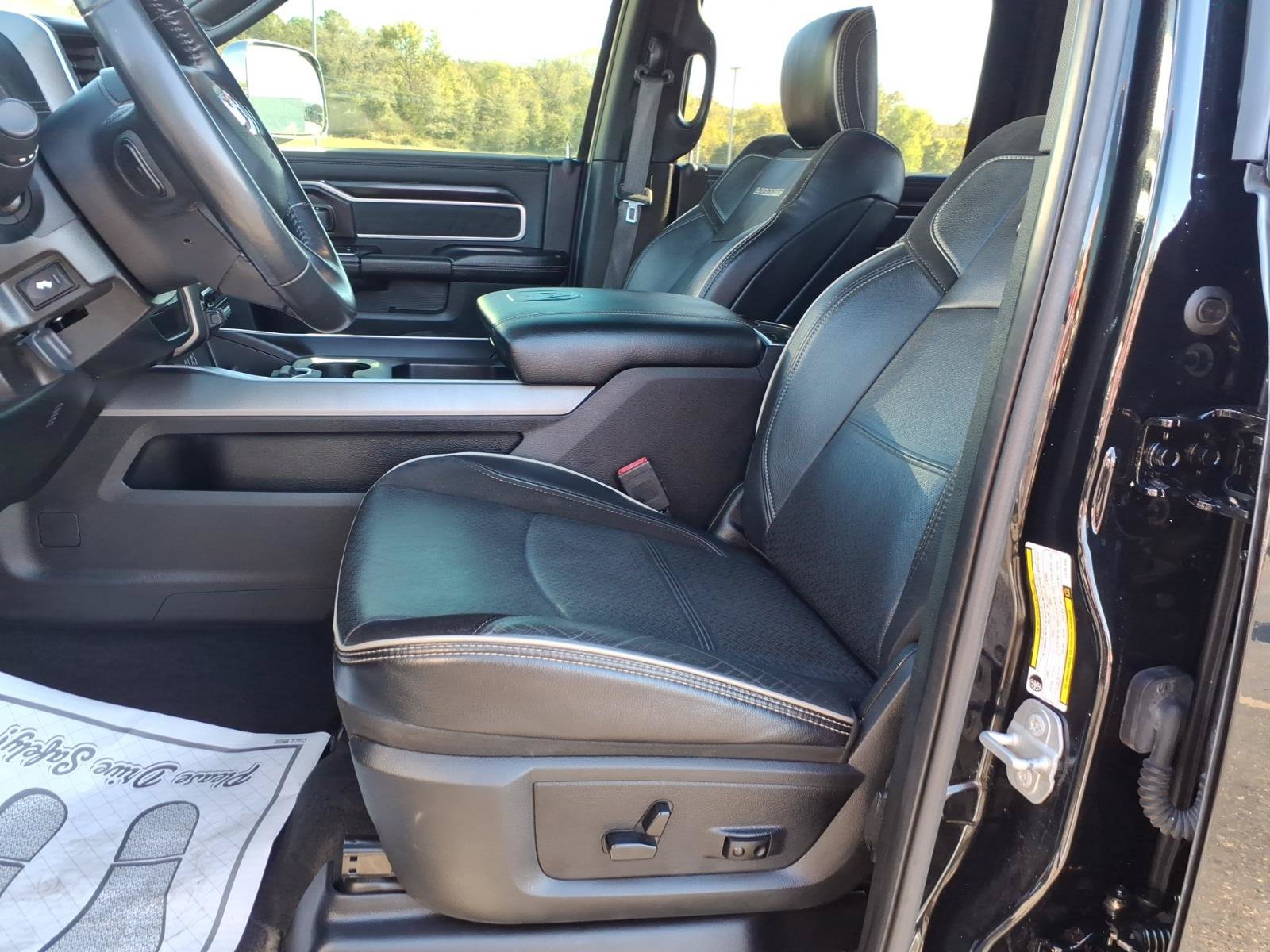 Used 2020 RAM 2500 Laramie AWD/4WD image 13