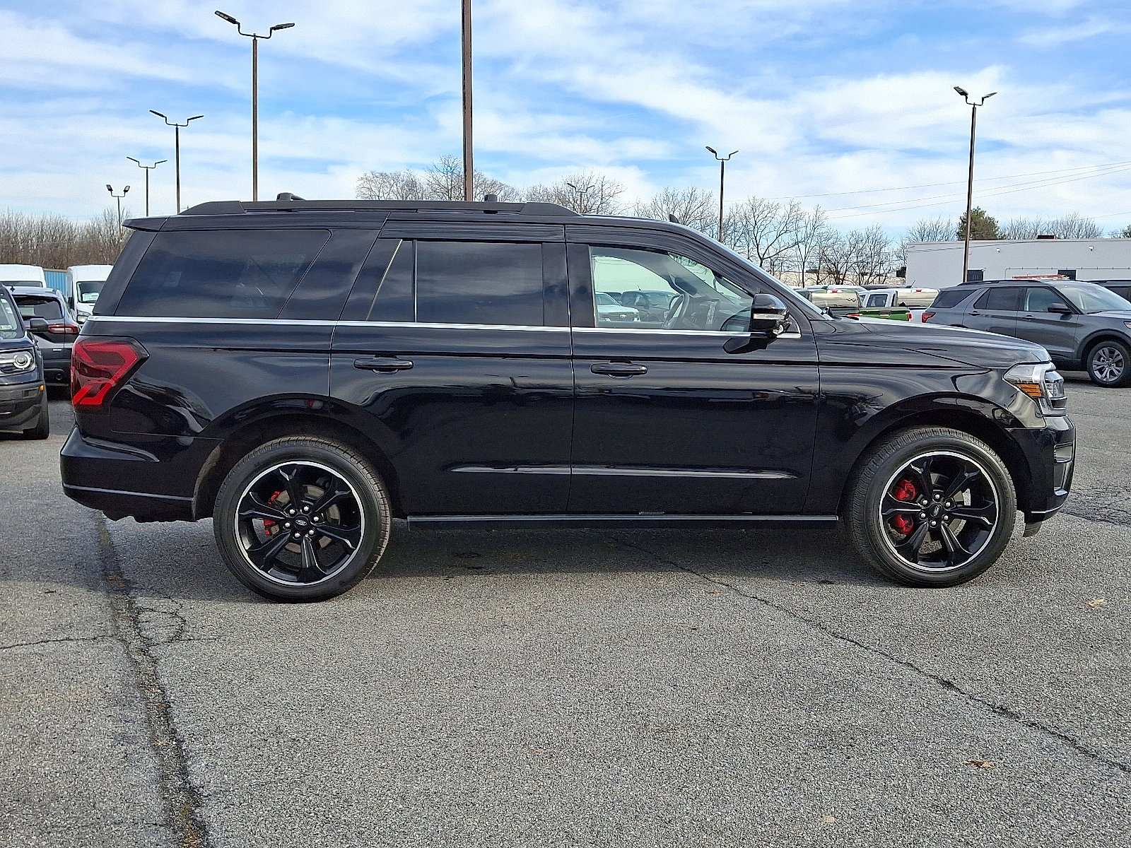 Used 2022 Ford Expedition Limited AWD/4WD image 7