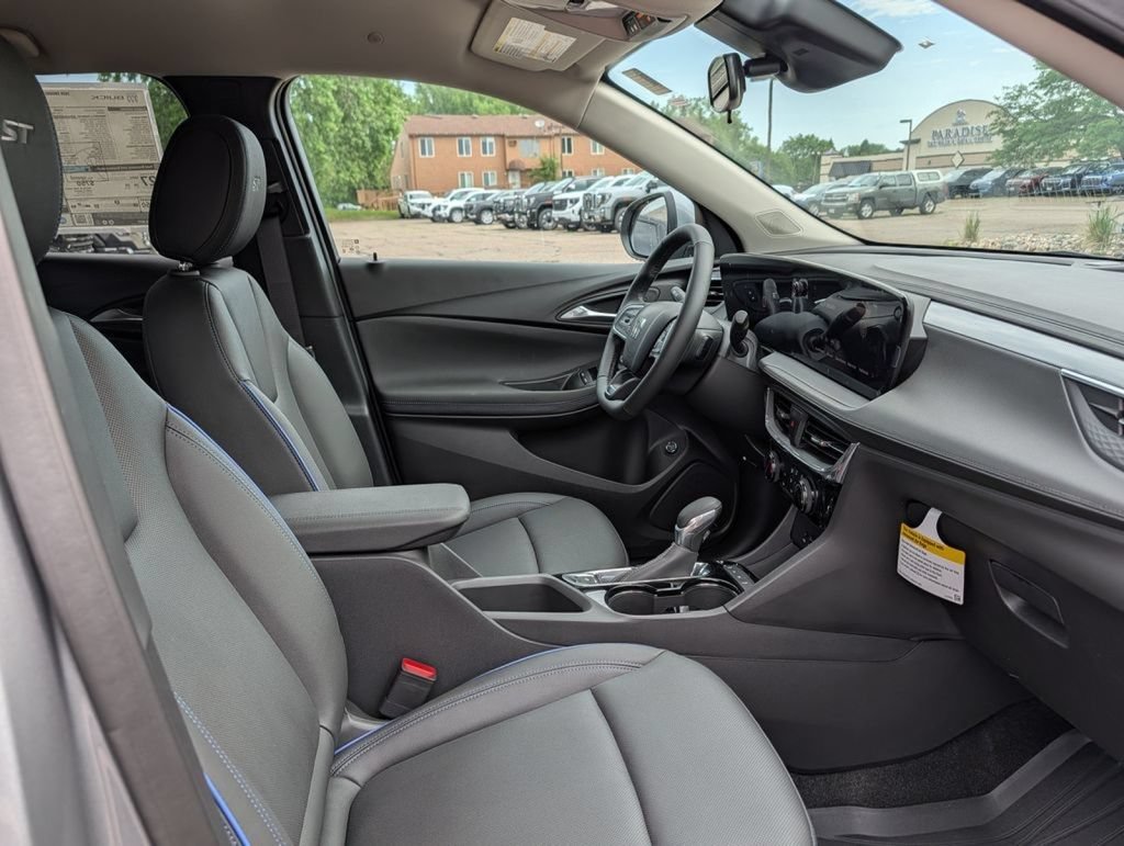New 2026 Buick Encore GX Sport Touring w/ Comfort Package AWD/4WD image 28