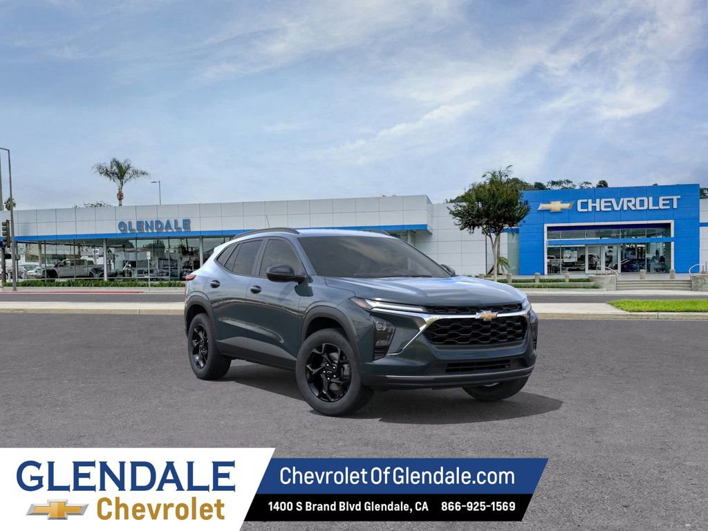 New 2026 Chevrolet Trax LT w/ Driver Confidence Package