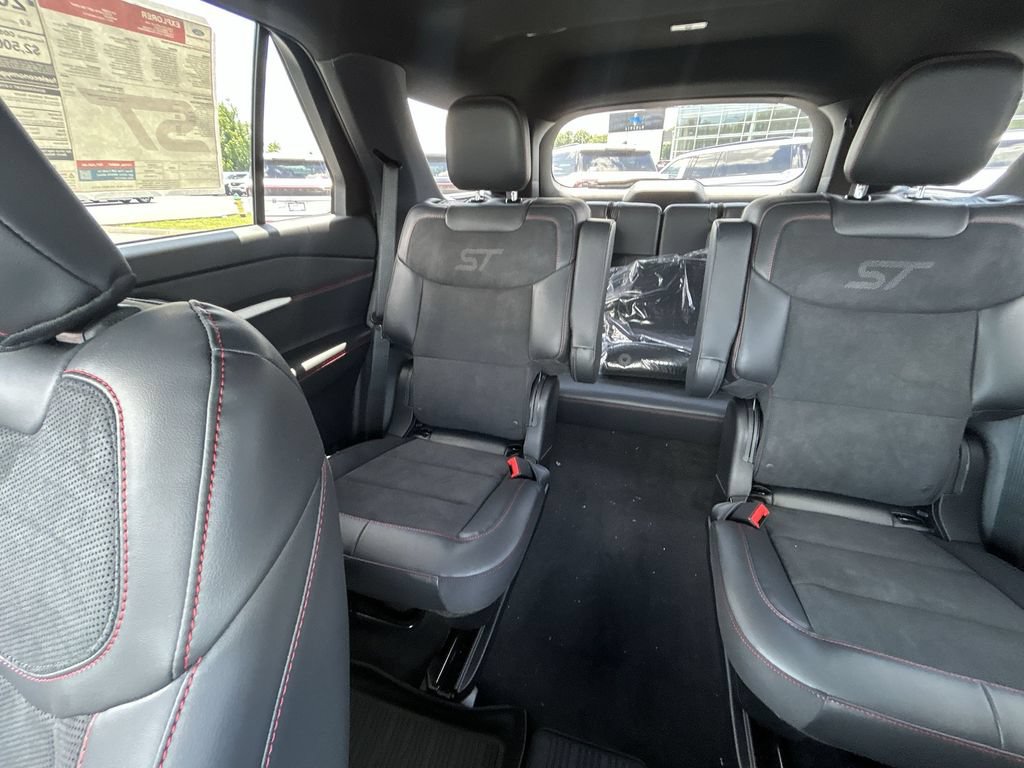 New 2026 Ford Explorer ST w/ Sun And Sound Package AWD/4WD image 14