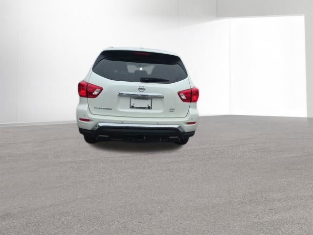 Used 2019 Nissan Pathfinder SV w/ SV Tech Package AWD/4WD image 14