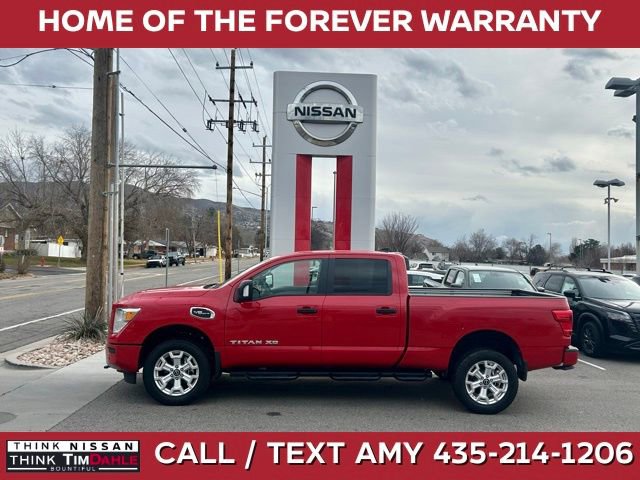 Used 2024 Nissan Titan SV w/ SV Convenience Package image 1