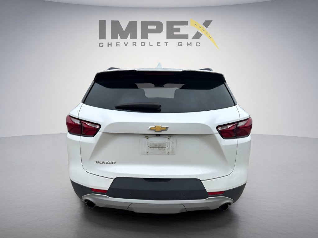Used 2020 Chevrolet Blazer LT FWD image 3