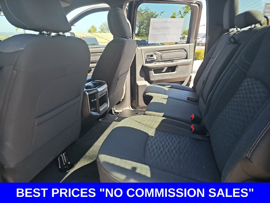 New 2026 RAM 2500 Big Horn AWD/4WD image 13