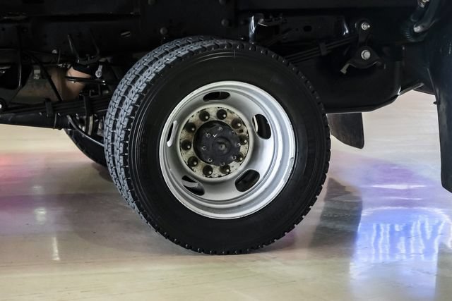 Used 2022 RAM 5500 Tradesman w/ Chrome Appearance Group AWD/4WD image 44
