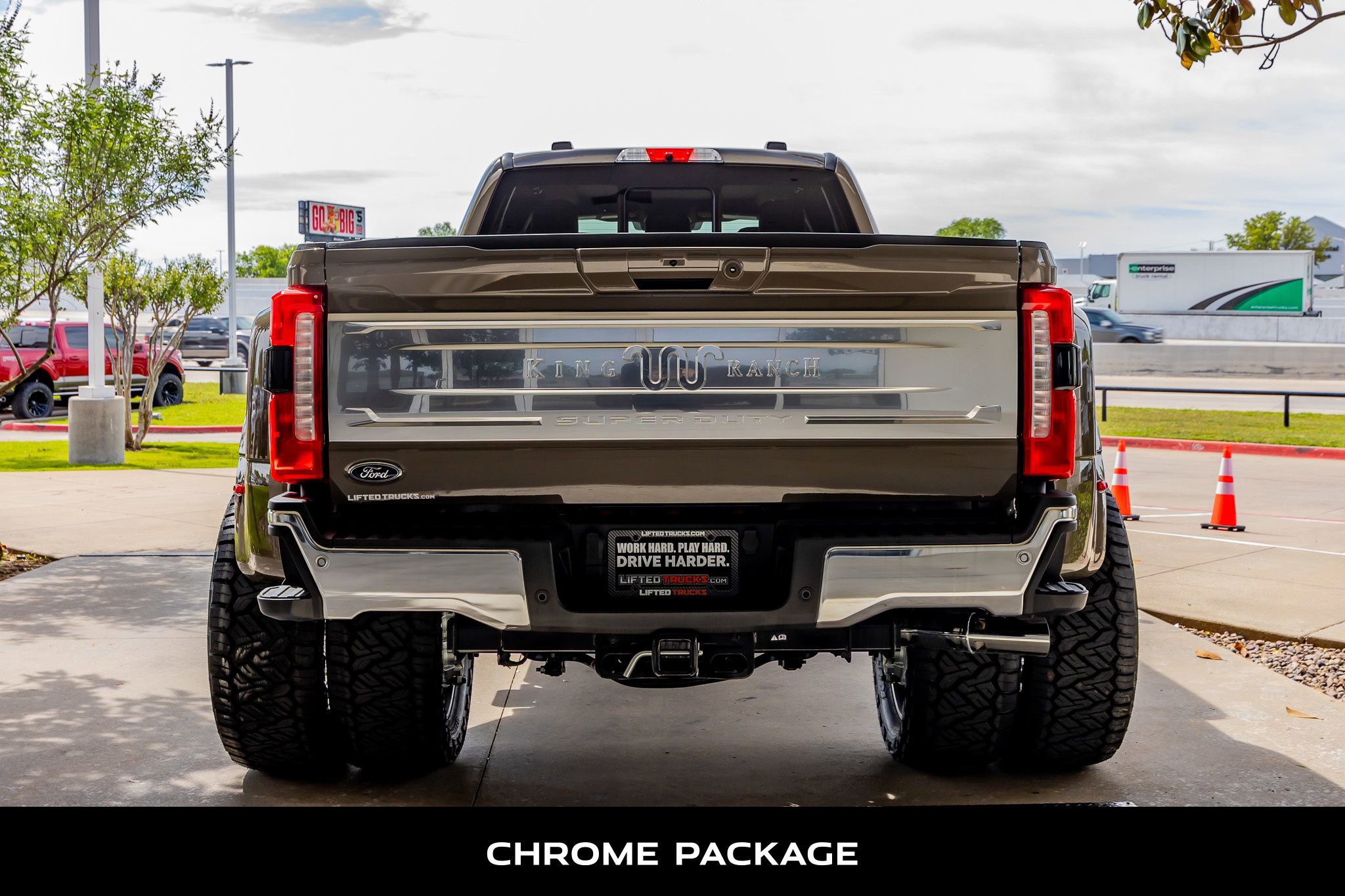 Used 2026 Ford F450 King Ranch w/ Chrome Package image 8