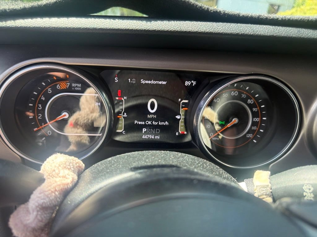 Used 2020 Jeep Wrangler Sport AWD/4WD image 12