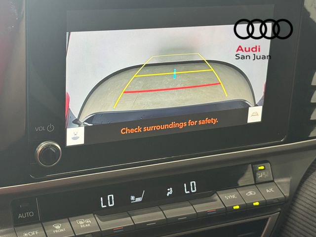 Used 2025 Toyota Camry SE image 19