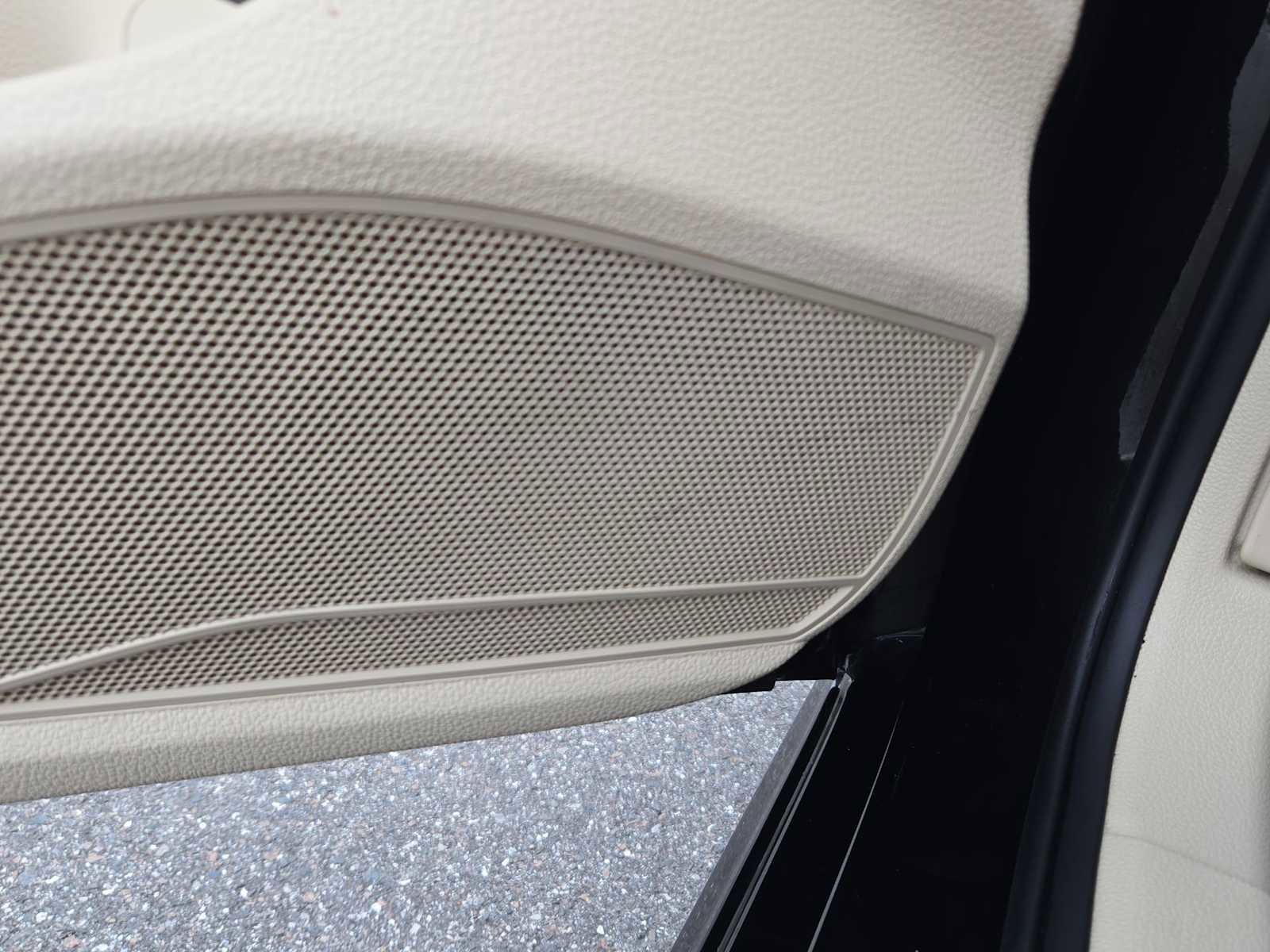 Used 2015 Volkswagen Passat 1.8T Limited Edition image 26