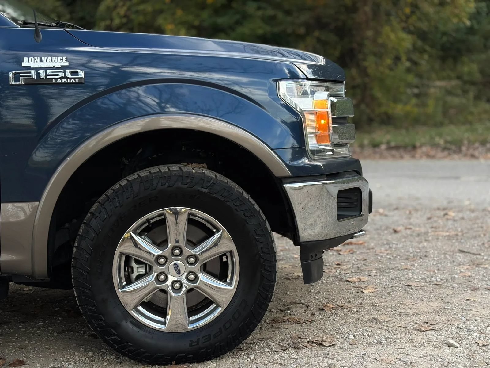 Used 2019 Ford F150 Lariat AWD/4WD image 6